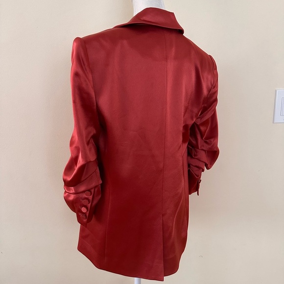 Cinq a Sept
Sumac Kylie Blazer - Picture 7 of 12